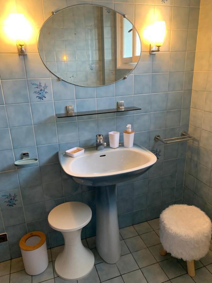 A Louer Appartement Dans Une Maison アルカング エクステリア 写真